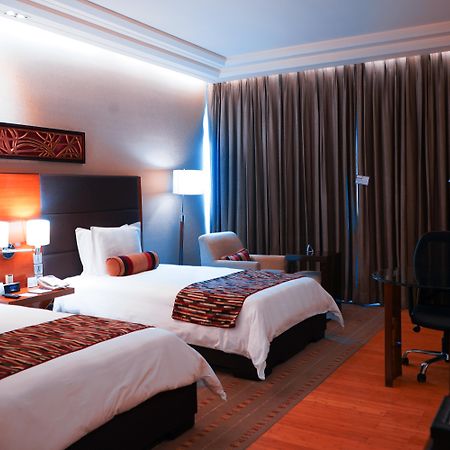 Crowne Plaza Today Gurugram By Ihg Gurgaon Exterior foto
