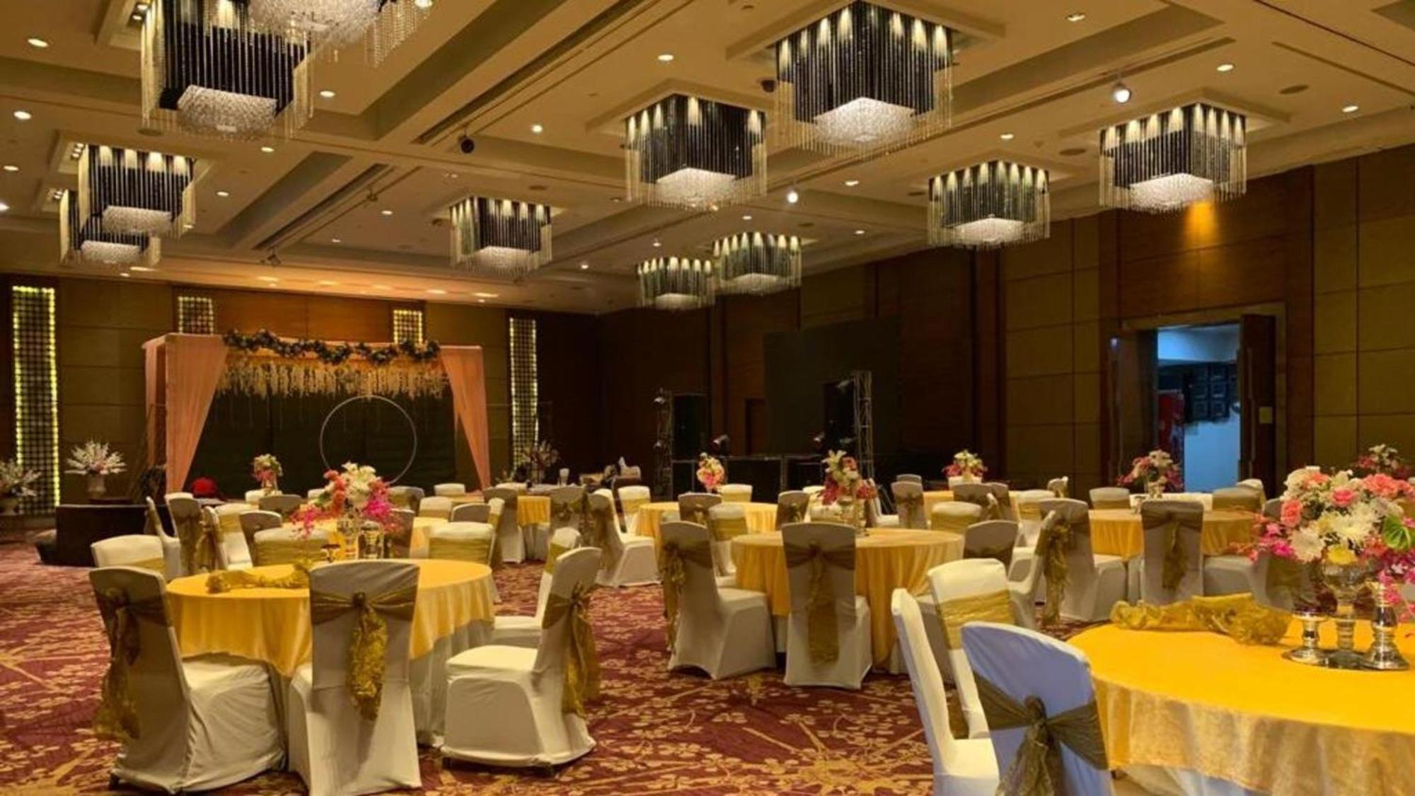 Crowne Plaza Today Gurugram By Ihg Gurgaon Exterior foto