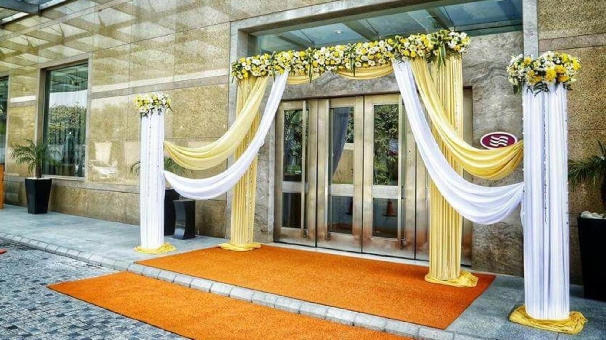 Crowne Plaza Today Gurugram By Ihg Gurgaon Exterior foto